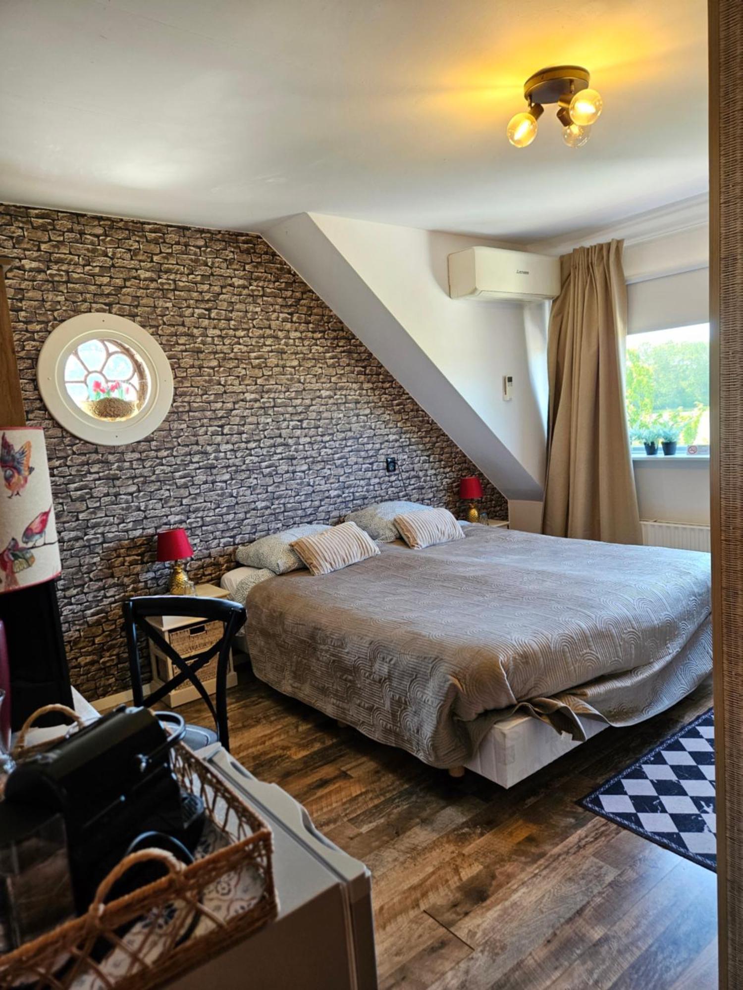 Logement Hellevoetsluis Exteriér fotografie
