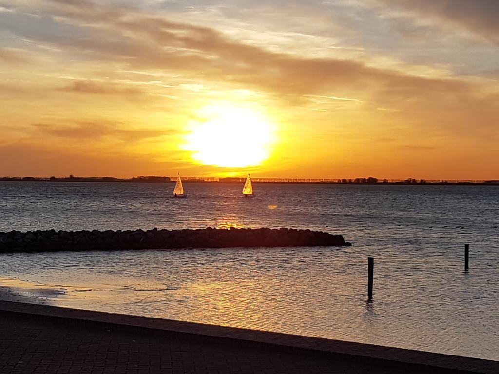 Logement Hellevoetsluis Exteriér fotografie